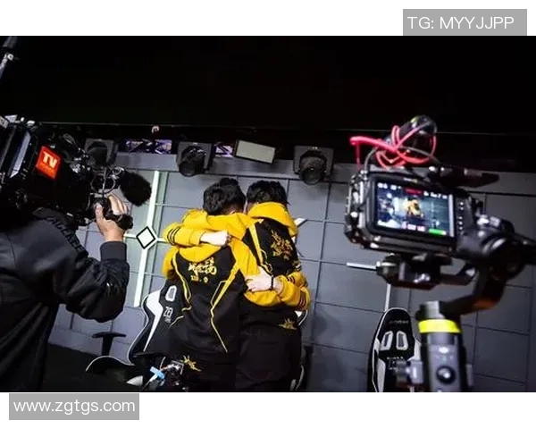 XROCK电子竞技俱乐部奋勇拼搏引领新世代电竞文化潮流崛起之路 XROCK电子竞技俱乐部奋勇拼搏引领新世代电竞文化潮流崛起之路