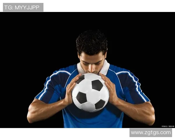 《探索足球的魅力与影响力：从球场到全球文化的深远连接》